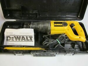 DeWalt Reciprocating Saw   Model DW3   w/Case &amp; Instructions   Corded  hg