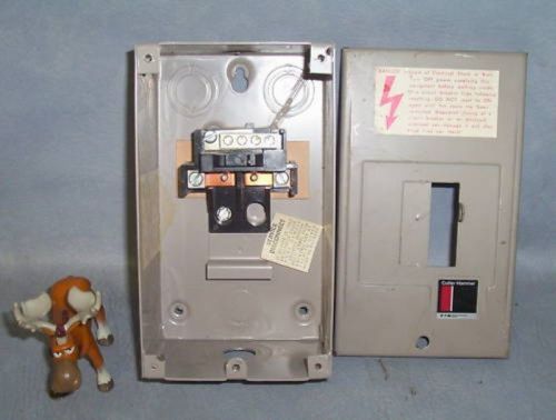 Cutler Hammer Circuit Breaker Enclosure CH2 40A