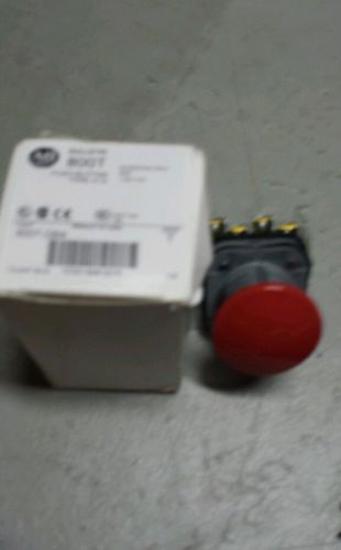 NEW IN BOX GENUINE Allen Bradley 800TD6A NSFP PUSH BUTTON