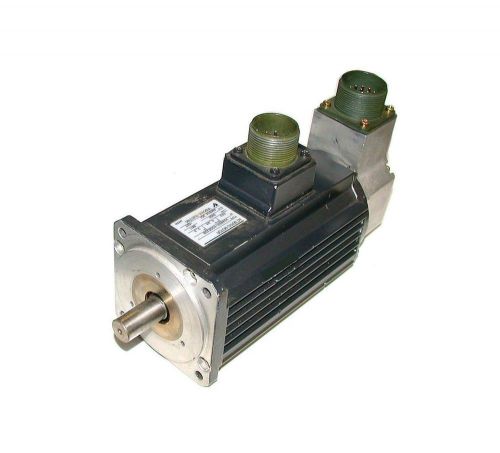 YASKAWA ELECTRIC AC SERVO MOTOR 300 WATT MODEL USAREM-03DE20B