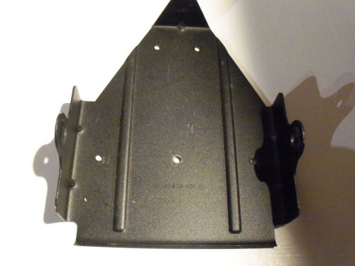 MOTOROLA CDM SERIES RADIO MOUNT