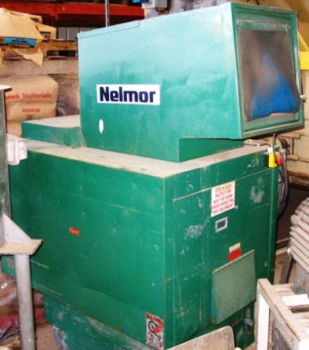 AEC NELMOR PLASTIC GRANULATOR 15 HP THROAT OPENING 15&#034; X 14&#034; W/ SOUND INSULATION