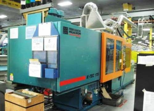 195 Ton, 9 Oz, Ferromatik Milacron Injection Molding Machine &#039;00