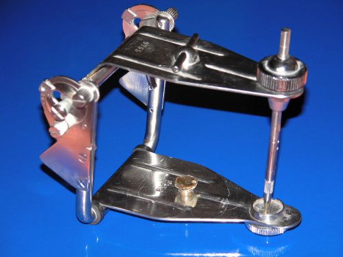 Condylator articulator - type INDIVIDUAL