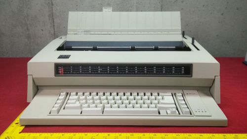 IBM Wheelwriter 3 Electric Electronic Typewriter 674X