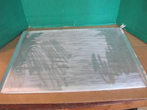 CHICAGO METALLIC ALUMINUM BAGEL PROOFER PERFORATED SHEET PAN HEMMED SIDE 18&#034;X26&#034;