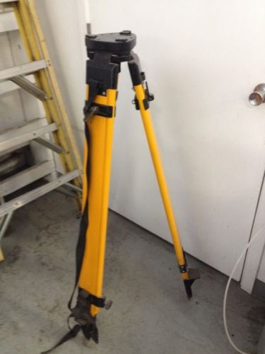 Surveyor&#039;s Level stand