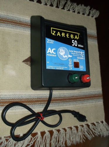 EXCELLENT PRISTINE ZAREBA EAC50M-Z 50 MILES ELECTRIC FENCER FENCE CONTROLLER