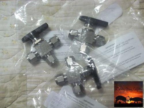 Swagelok  SS-42GXS4 1 Piece 40 Series 3 Way Ball Valve 0.35 Cv 1/4 inch