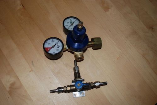 Co2 Regulator Dual Gauge Beer Keg