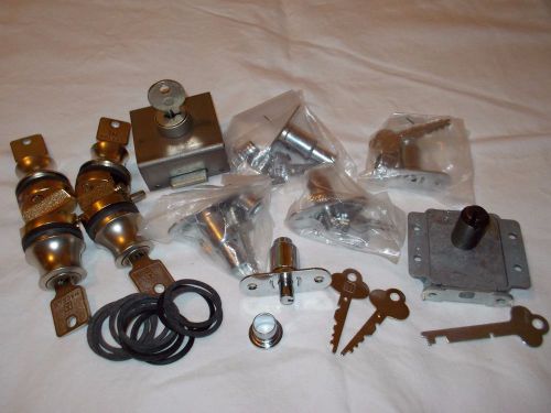 Locksmith lot of 11 assorted cabinet locks.