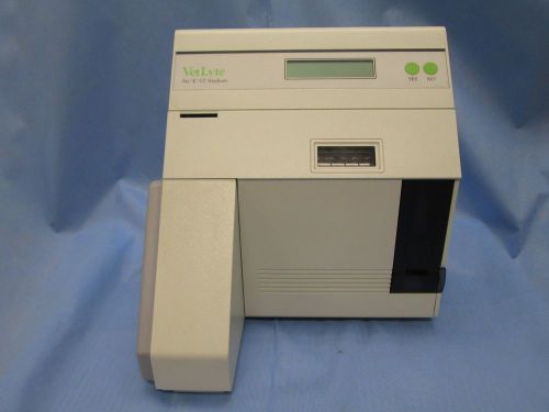 Idexx VETLYTE Veterinary Electrolyte Analyzer