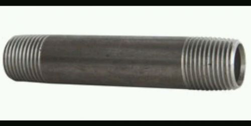 1 -1/4&#034; Black Pipe 7&#034; long Nipple