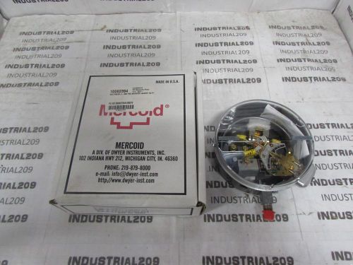 MERCOID PRESSURE SWITCH DAF-81-153-9K NEW IN BOX