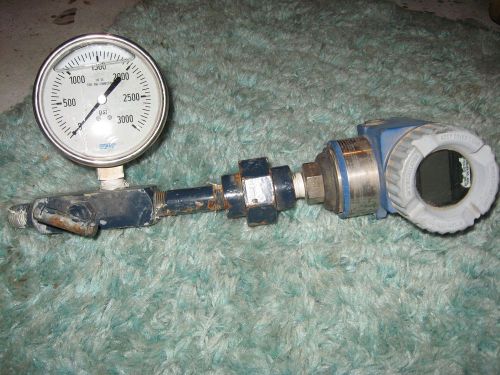 Foxboro 10P10-122F1F-L1 Pressure Transmitter Assembly w/ Wika 300 PSI Gauge