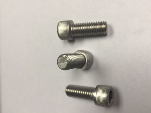 5/16-18 x 1  NC Socket Head Cap Screw 100 Count