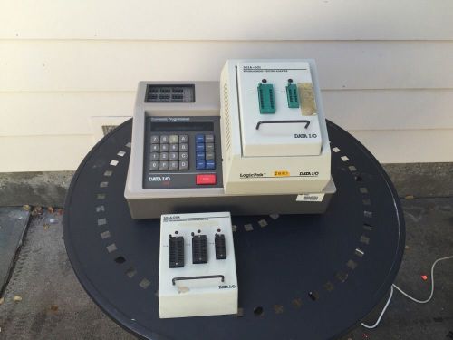 DATA I/O MODEL 29B UNIVERSAL PROGRAMMER w/ LogicPak w/ 2 Adapters