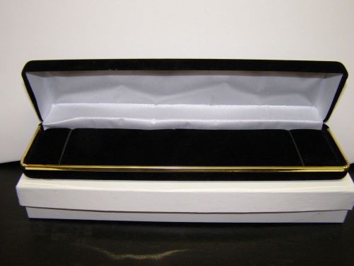 Black Felt Bracelet or Watch Box Jewelry Display Boxed