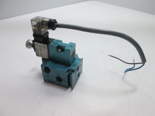 Mac 45a-lac-ddaj-3ke solenoid valve, 4-way 2-position, with 1/8&#034; nptf base for sale