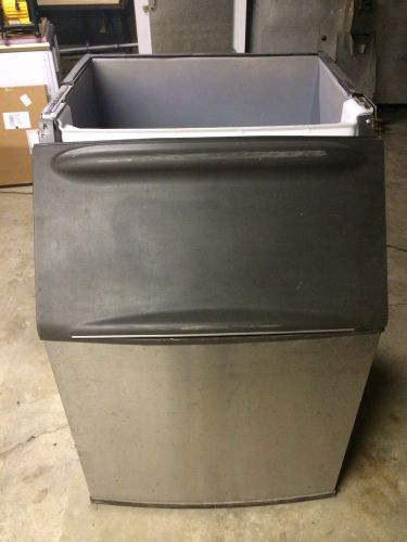 Manitowoc Ice Machine Bin