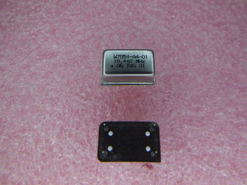 75 PCS TELEQUARTZ W7054-A4-01-19.440MHZ