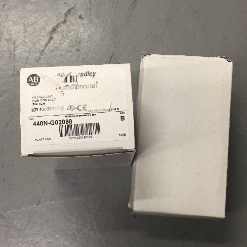 ALLEN BRADLEY 440N-G02098 SERIES B GUARDMASTER SWITCH - NEW IN BOX! Lot of 2