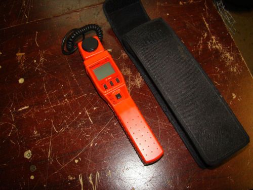 Meterman Portable Light Meter Model LM631 Case USG AMPROBE silicone