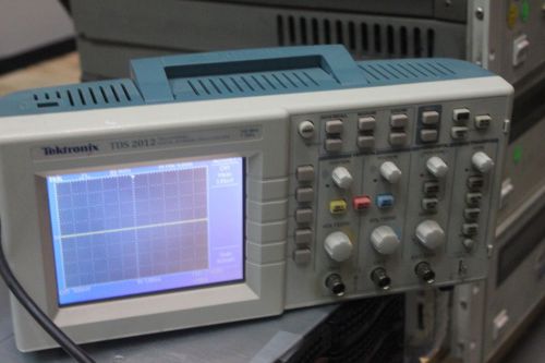 Tektronix TDS2012 100MHz 2ch 1Gs/s Digital Storage Oscilloscope 2 Channel