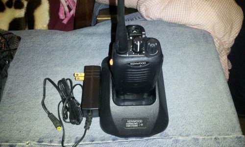 Kenwood TK-3160 Two Way Radio uhf 16 ch