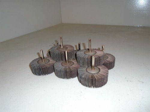 Aluminum oxide 3&#034; x 1&#034; 80 grit flap wheels new out of box some rust lot of 8 for sale