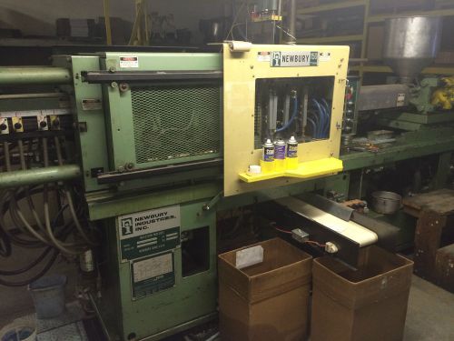 1984 newbury 150-ton plastic injection molding machine for sale