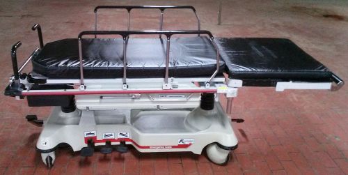 Stryker 1060 OB/GYN Trauma Stretcher Gurney with Mattress and Foot Section