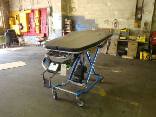 Ferno Powerflexx 700 Lbs Bariatric Ems Power cot Ambulance Stretcher Cot stryker