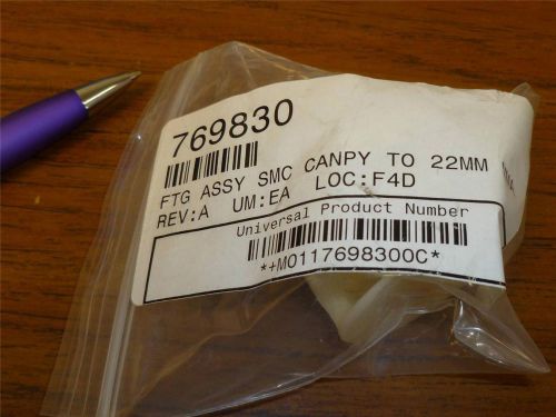 SensorMedics Vmax Canopy to 22mm Tubing VMA VIO2 Fitting ASSY 769830 P35