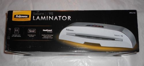 Fellowes SATURN2 95 LAMINATOR w/Fellowes Starter Kit- Model 5727001- Brand New!