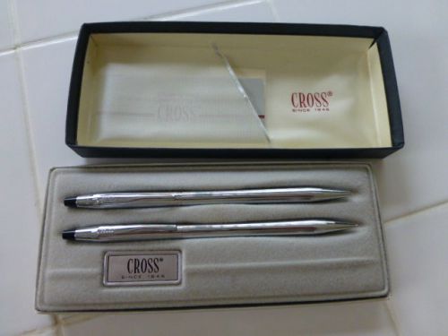 DESK PEN SET by CROSS- PRE OWNED- EXCELLENT SHAPE