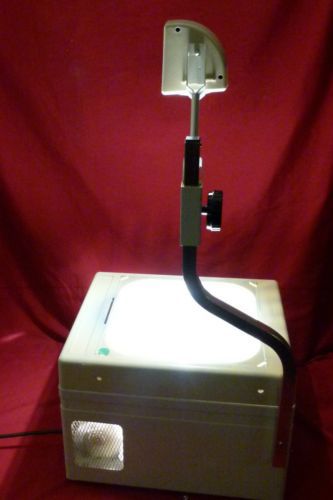 ELMO HP L14 OVERHEAD PROJECTOR W 2 BULBS