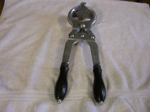 Sklar Castration Clamp Tool