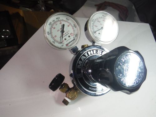 Matheson Model 8-320 General Purpose Compressed Gas Regulator  CGA 320 CO2