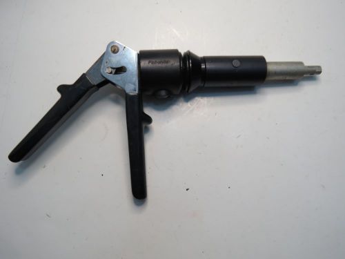 Fairchild FSI D-100 Blind Riveter with CA2100-T Head