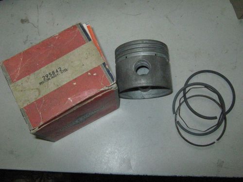 Genuine briggs &amp; stratton gas engine piston &amp; ring set standard 295842 for sale