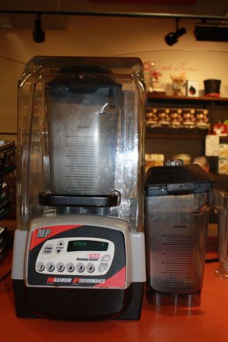 Vita-mix VM0115F Commercial Blender &amp; Blending Station with 2 Pitchers