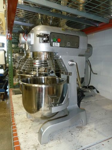 Cfe pm-20 - 20 quart mixer - includes 3 attachments - new! for sale