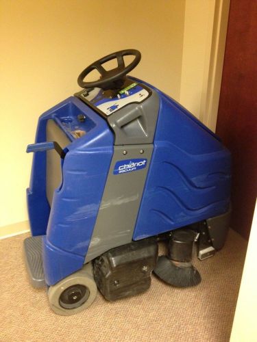 Windsor iVac 34&#034; wide area vacuum