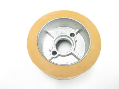 MAGGI Rubber Power Feeder Wheels Standard (Tan) 4-5/8 X 2-1/4