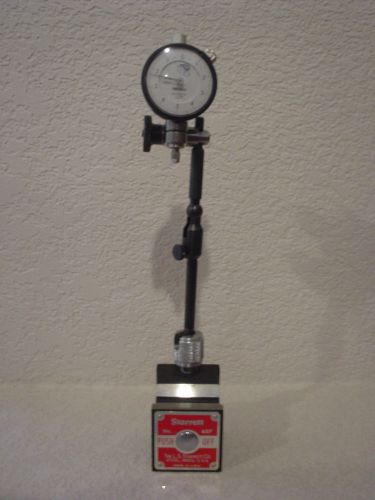 Mitutoyo .0001 Dial Indicator 1803-10 w/Starrett Magnetic Base Swivel Holder 657