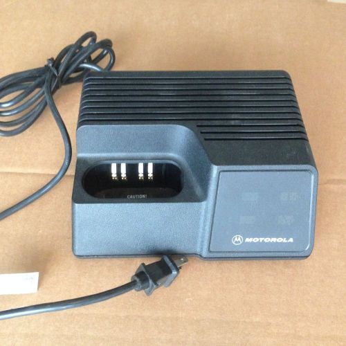 Motorola ntn4734a rapid charger for saber / astro saber radio for sale