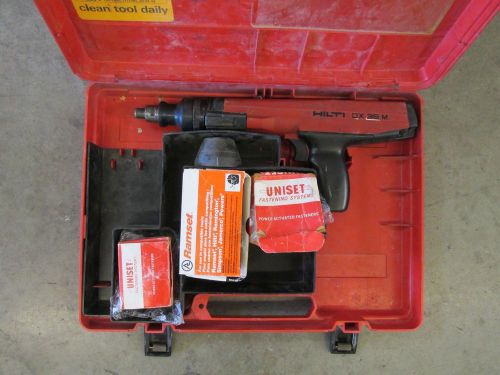 HILTI DX-36M powder actuated nail gun kit  NICE   (374)