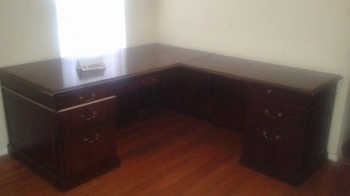 Kimball Mahogany Executive Desk