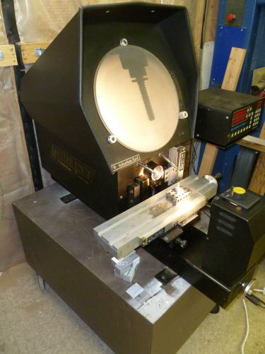 SUBURBAN OPTICAL COMPARATOR MV 14 with QUADRACHEK DRO